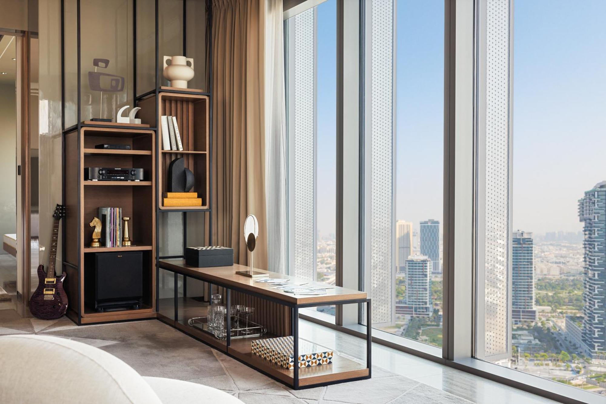 One&Only One Za'Abeel Hotell Dubai Eksteriør bilde A view of the city from a bedroom